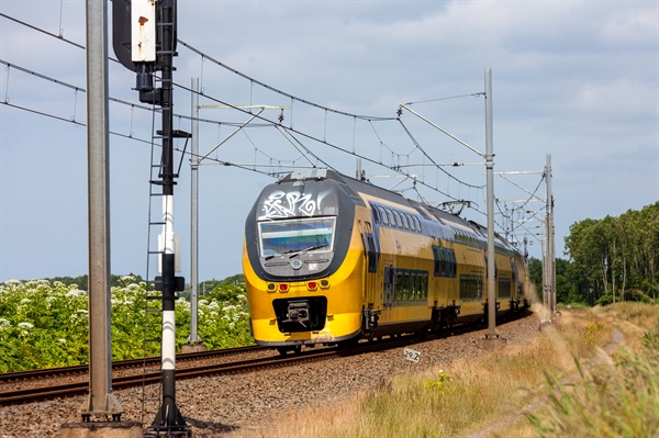 Dutch Trains Completely Powered By Wind